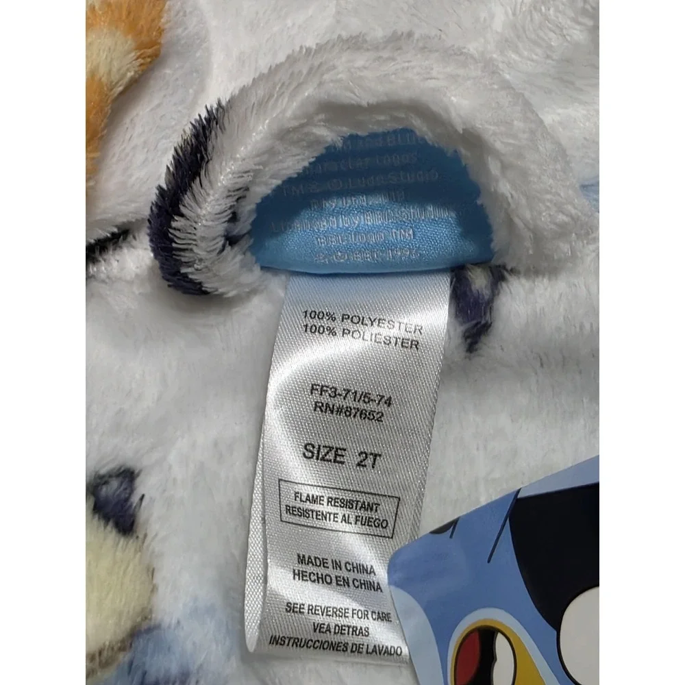Bluey Size 2T Fleece Bathrobe Polyester Bluey & Bingo Print Tie Belt